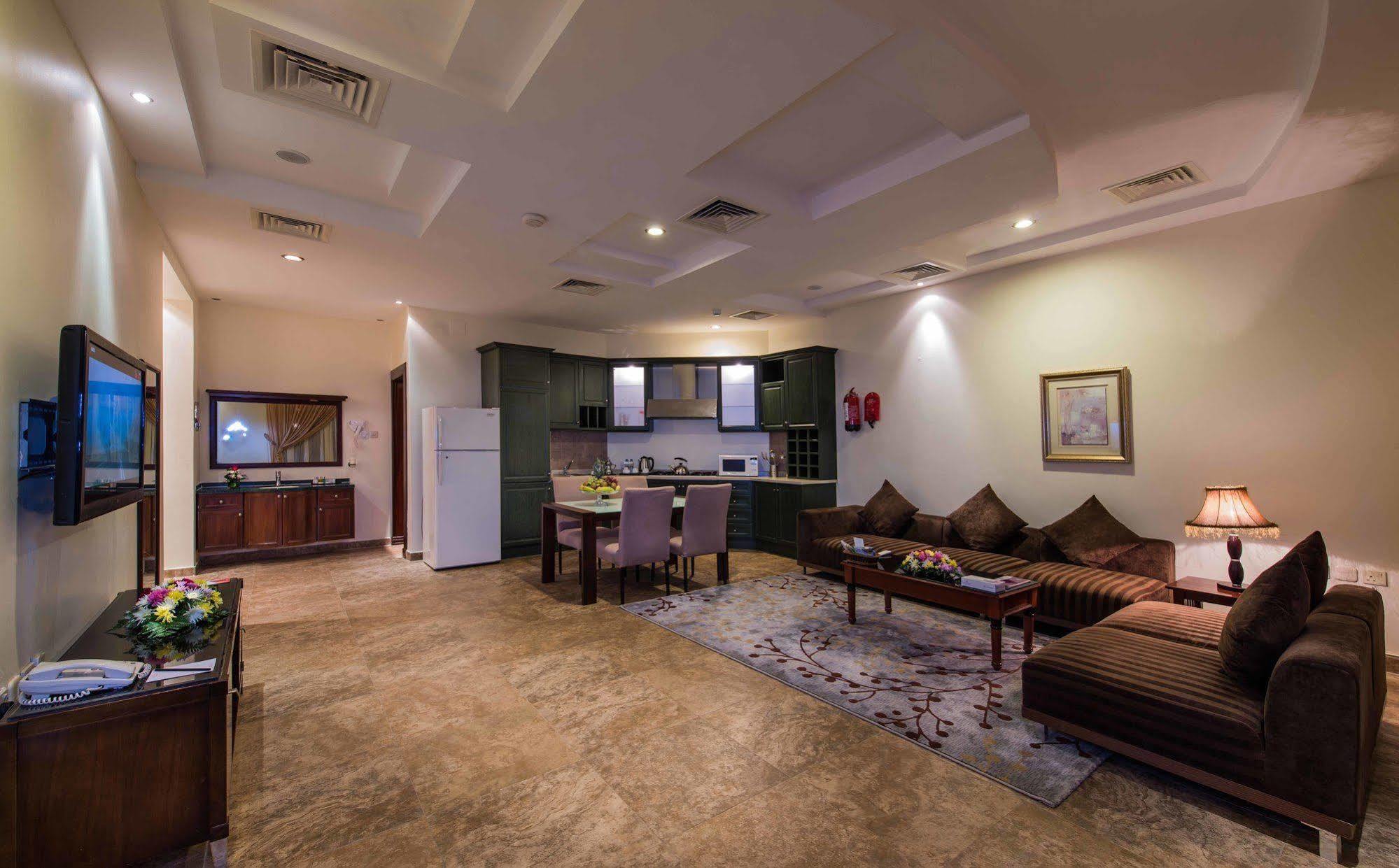 Boudl Al Nakheel Hotel Unaizah Exterior foto